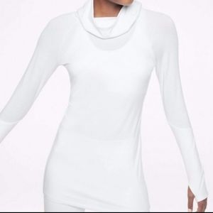 Athleta Essence hooded tunic, small